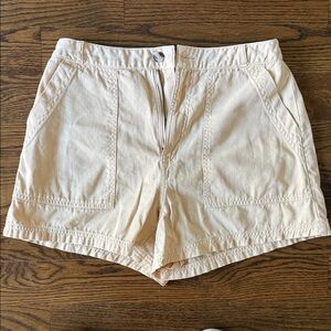 Universal Thread High Waist Cream Shorts